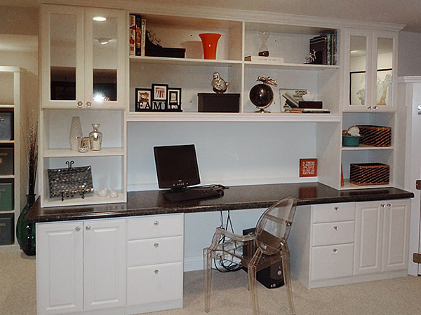 Custom Built Home Office Furniture and Storage | Eau Claire WI Area